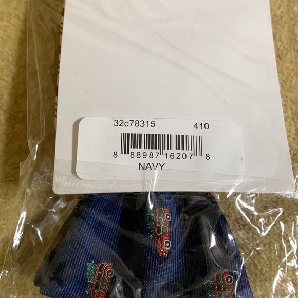 🆕 KNOTTY & NICE - BOW TIE & POCKET SQUARE SET 🆕 - Picture 7 of 8